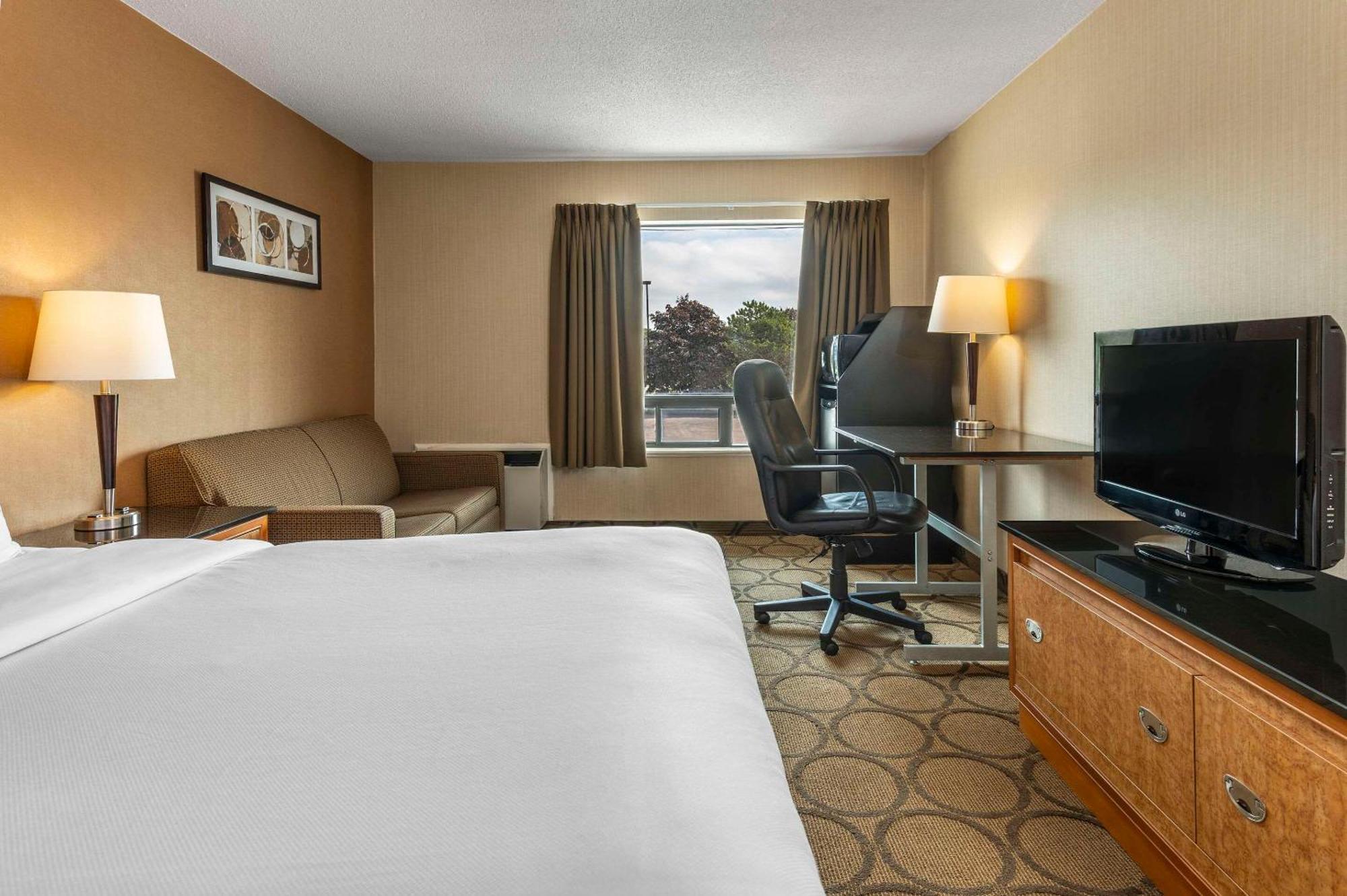 Comfort Inn Airport East Québec Zewnętrze zdjęcie