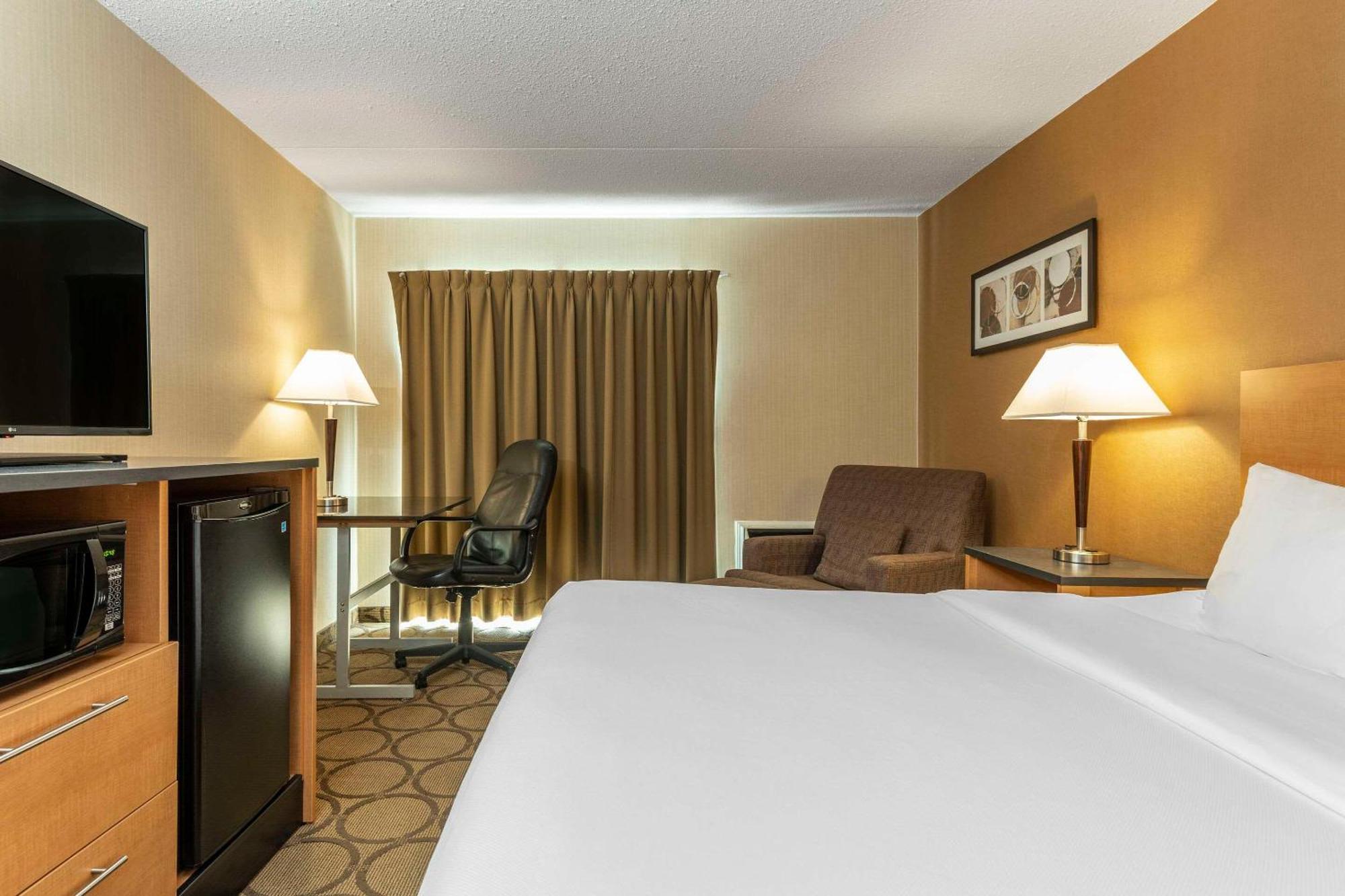 Comfort Inn Airport East Québec Zewnętrze zdjęcie