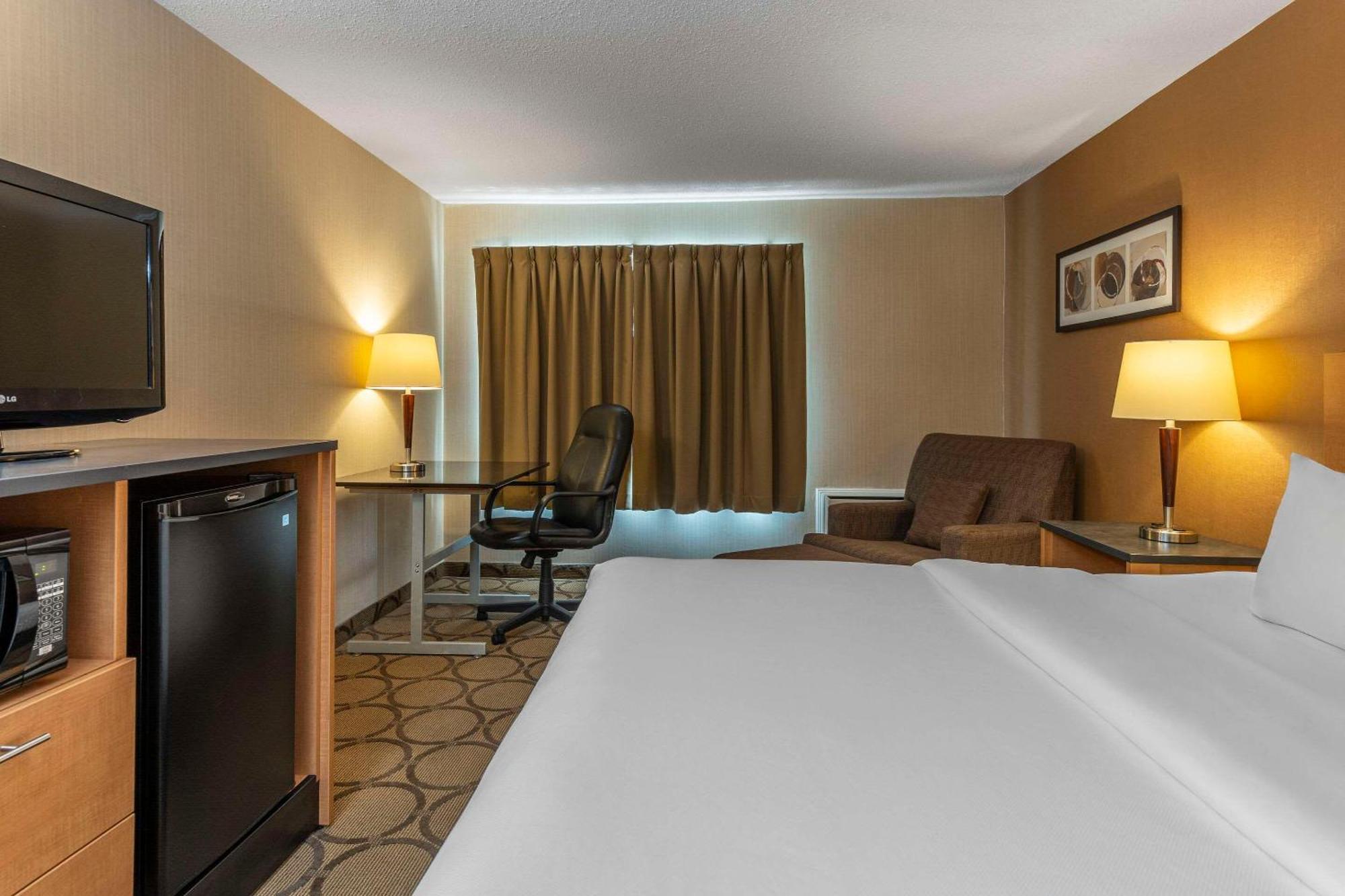 Comfort Inn Airport East Québec Zewnętrze zdjęcie